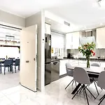 Modern 4 Bedroom In Costa Adeje (Tenerife)