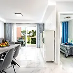Casa de Férias Modern 4 Bedroom In