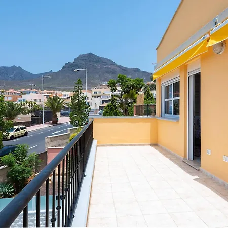 度假居 Modern 4 Bedroom In 阿德耶